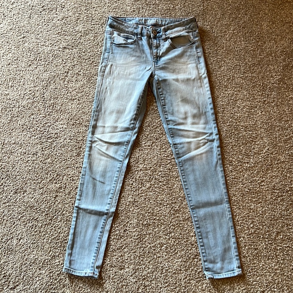 6 Long American eagle light wash jeans